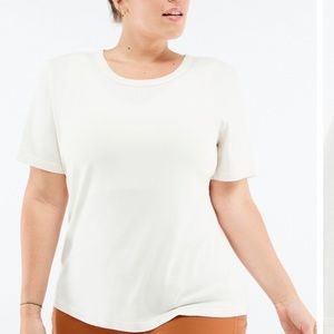 NEW with tags Fabletics Activewear Tinsley Short Sleeve Top Women’s Sz 1X- Linen